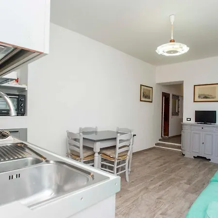 Διαμέρισμα Trilocale Mary Con Vista Mare Rio Marina