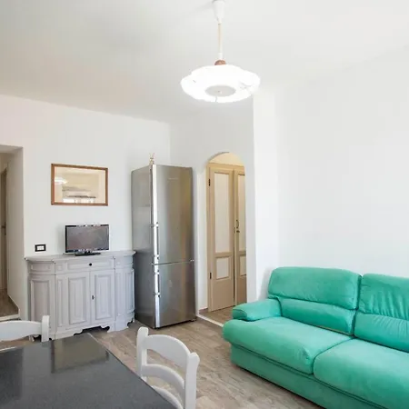 Trilocale Mary Con Vista Mare Apartament
